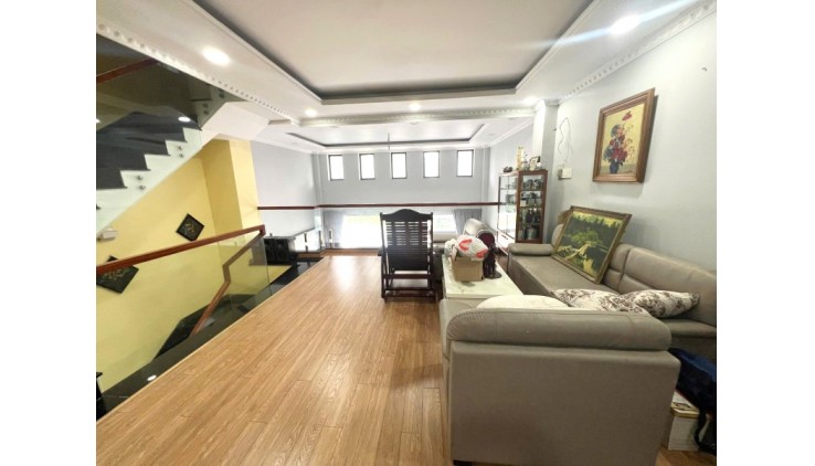 Siêu Phẩm Mặt tiền 5 Tầng 120m2_6*20 Chỉ hơn 14 tỷ Khu Vip Bên Sông Hiệp Bình Chánh Thủ Đức Siêu Ngon